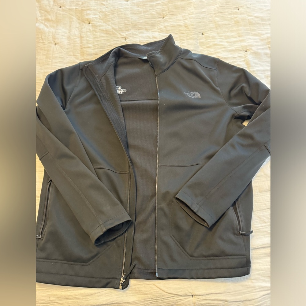 Men’s Zip Up